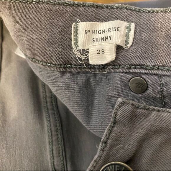 Madewell 28 Gray Wash 9” High Rise Skinny Jeans - Picture 1 of 5